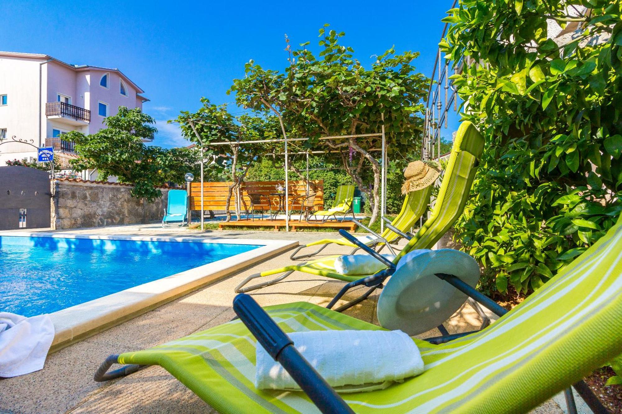 Apartment Ruby Pula Exterior photo